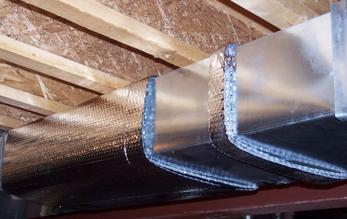 attic instulation of radiant barrier insulation